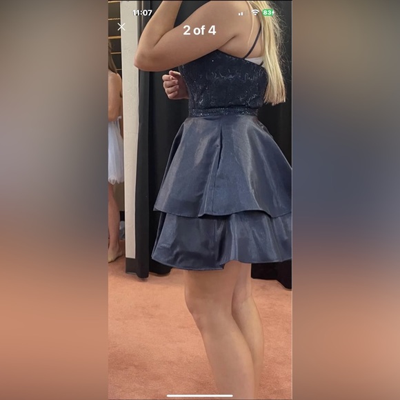 navy Short prom Dress ~ Size 12/14.  Has Pockets.  Only Worn Once. - Picture 2 of 3